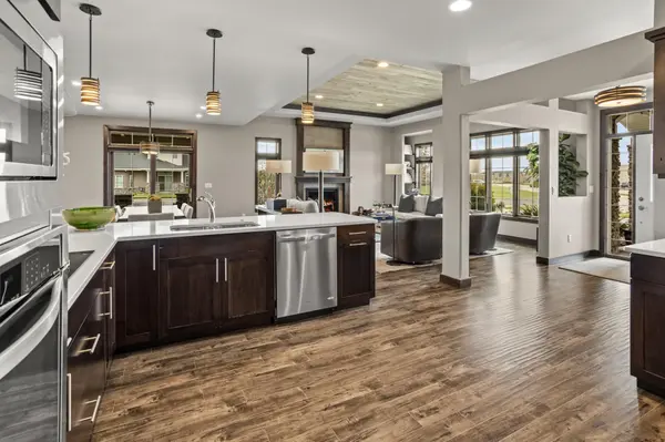 5010 Prosperity WAY S, Fargo, ND 58104