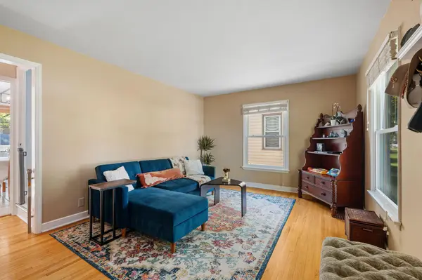 2825 Kentucky AVE S, Saint Louis Park, MN 55426