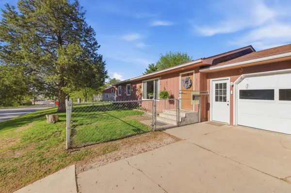 605 10th AVE NE, Brainerd, MN 56401