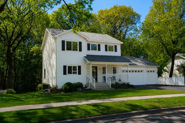 615 Oakwood DR, Saint Cloud, MN 56304