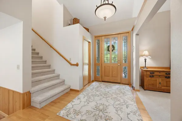 222 Greenbriar LN, Buffalo, MN 55313