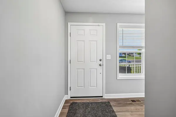 13856 Anderson DR, Rosemount, MN 55068