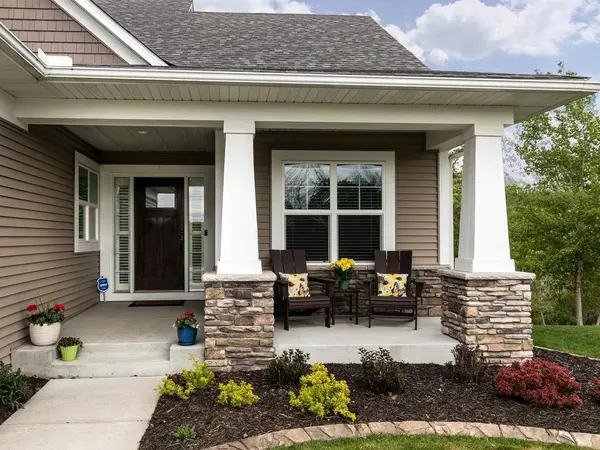 14294 Shore Crest DR NW, Prior Lake, MN 55372
