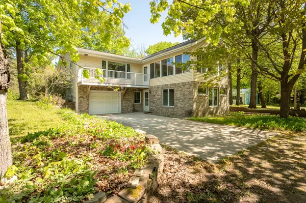 6427 Maple Frontage NE, Alexandria, MN 56308