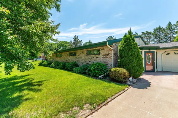 1043 Woodland LOOP, Fergus Falls, MN 56537