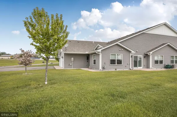 801 Stonehaven PATH, Milaca, MN 56353