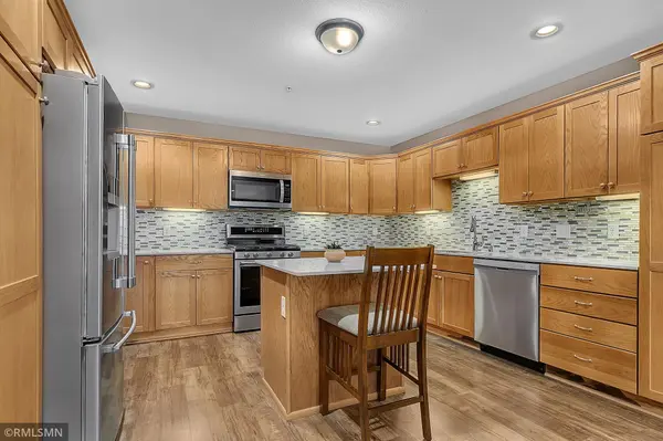 801 Stonehaven PATH, Milaca, MN 56353