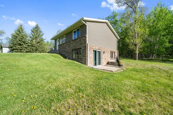 537 Birchwood RD NW, Alexandria, MN 56308