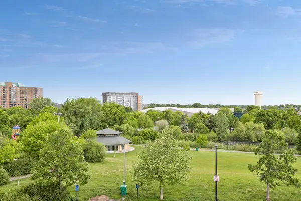3707 Grand WAY #312, Saint Louis Park, MN 55416