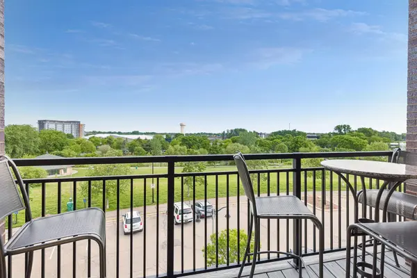 3707 Grand WAY #312, Saint Louis Park, MN 55416