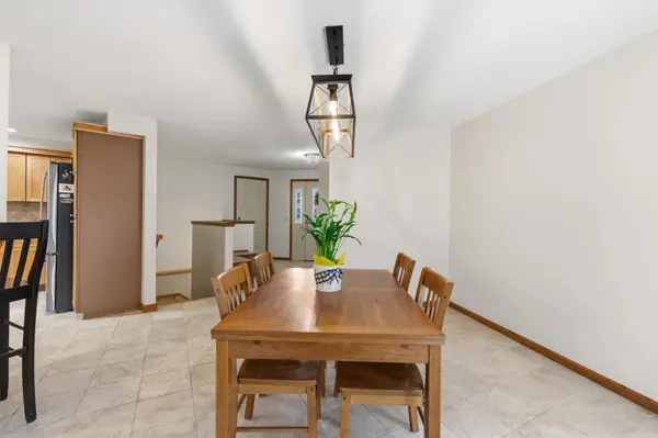 17924 Ingrid Court, Lakeville, MN 55044