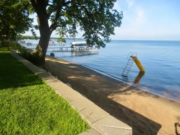 28694 Garden LOOP, Battle Lake, MN 56515