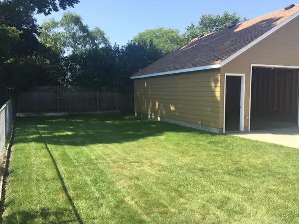 630 15th ST NE, Rochester, MN 55906