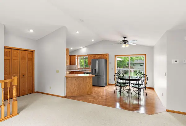 8848 Farmstead AVE, Monticello, MN 55362