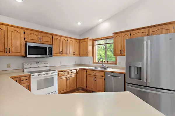 8848 Farmstead AVE, Monticello, MN 55362