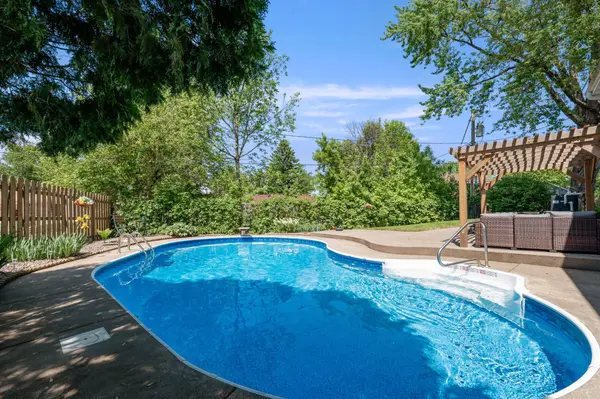 127 Birch DR NE, Forest Lake, MN 55025