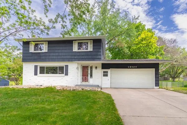 16404 Temple DR S, Minnetonka, MN 55345