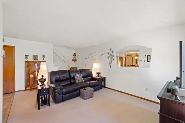 13154 90th PL N, Maple Grove, MN 55369