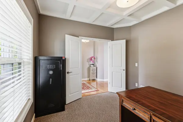 12920 Rose Bluff BLVD, Burnsville, MN 55337