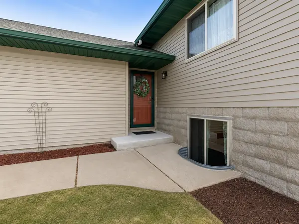 9057 3rd AVE, Breezy Point, MN 56472