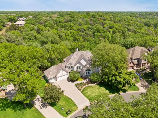 10444 Purdey RD, Eden Prairie, MN 55347