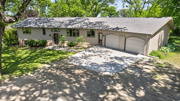 1144 120th AVE SW, Byron, MN 55920