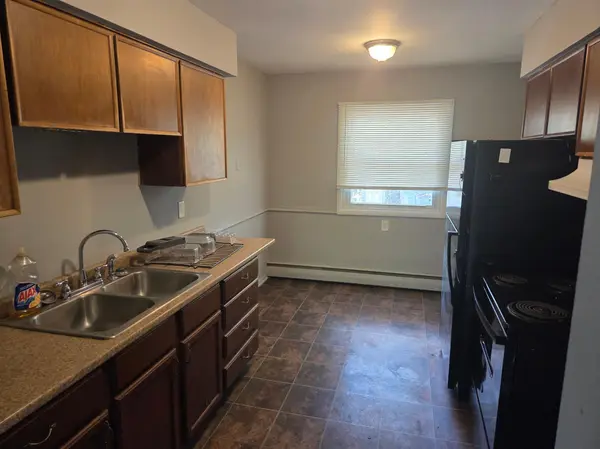 5820 2 1/2 ST NE, Fridley, MN 55432