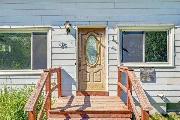 25 W 7th ST, Rush City, MN 55069