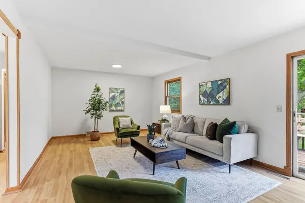 16500 Foliage AVE W, Rosemount, MN 55068