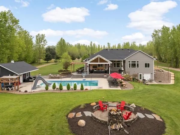 8662 240th ST E, Lakeville, MN 55044