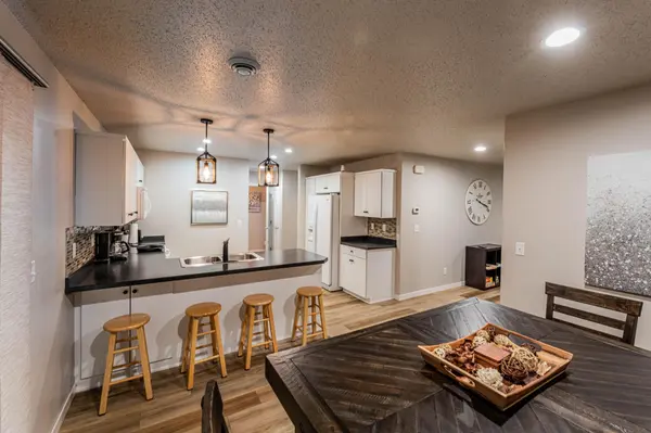 1156 42nd AVE W #A, West Fargo, ND 58078