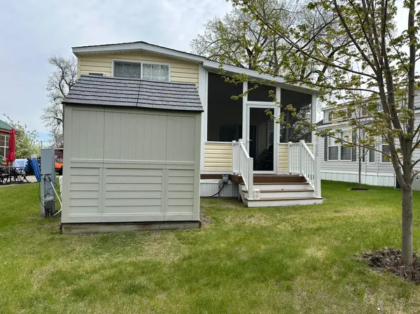 807 Brown St., Detroit Lakes, MN 56501