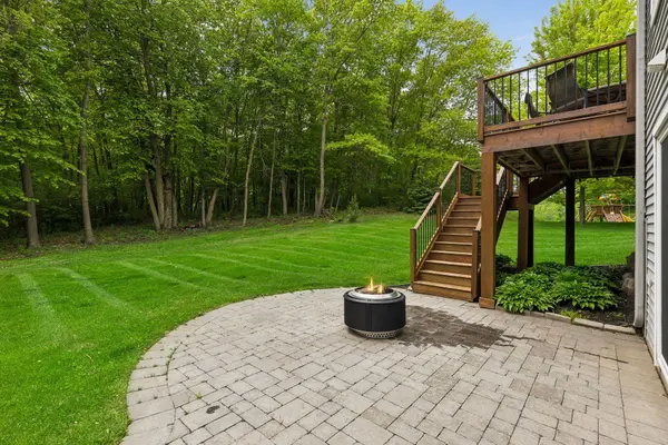3224 Symphony CT, Chaska, MN 55318