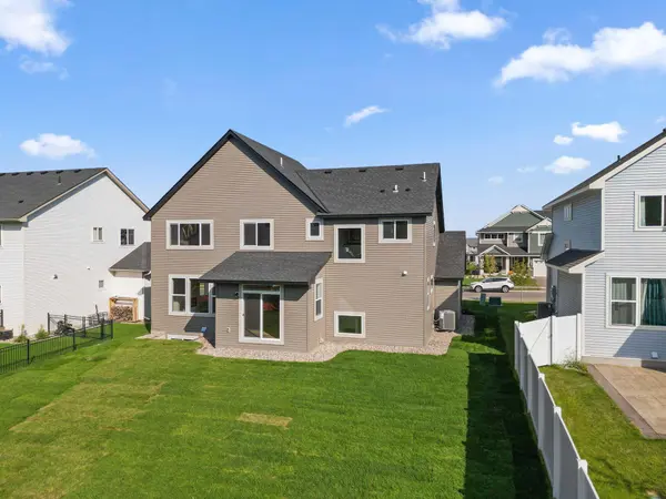7660 Waverly AVE, Shakopee, MN 55379