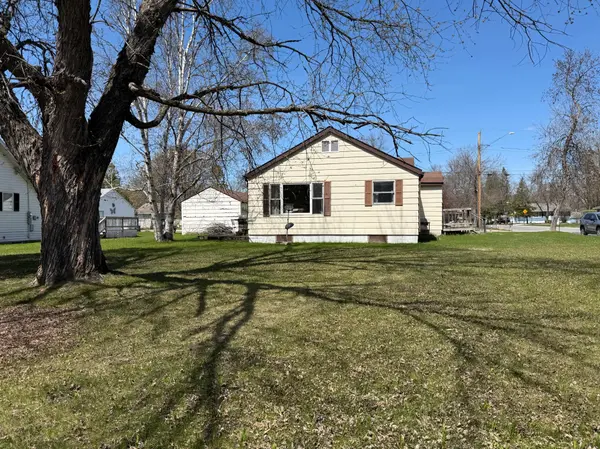 920 13th AVE, International Falls, MN 56649