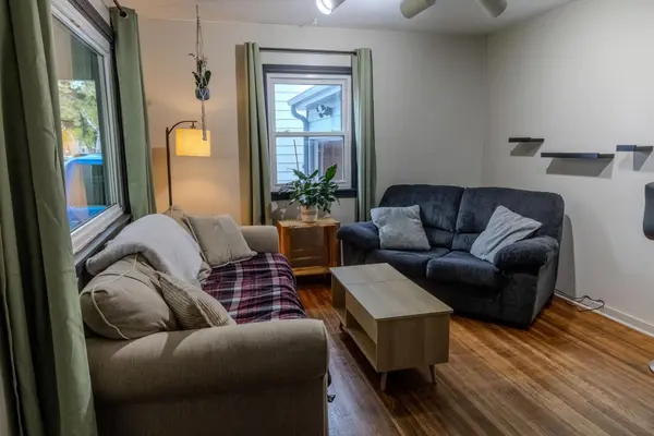 1521 13 1/2 ST S, Fargo, ND 58103