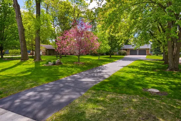 116 Douglas DR, Buffalo, MN 55313