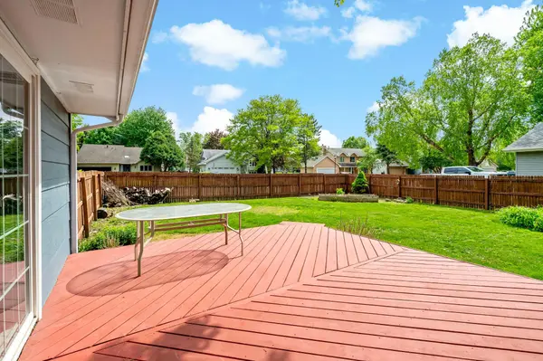979 Pointe WAY, Eagan, MN 55123