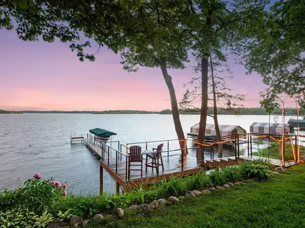 5321 Bartlett BLVD, Mound, MN 55364
