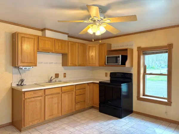 752 E Mark ST, Winona, MN 55987