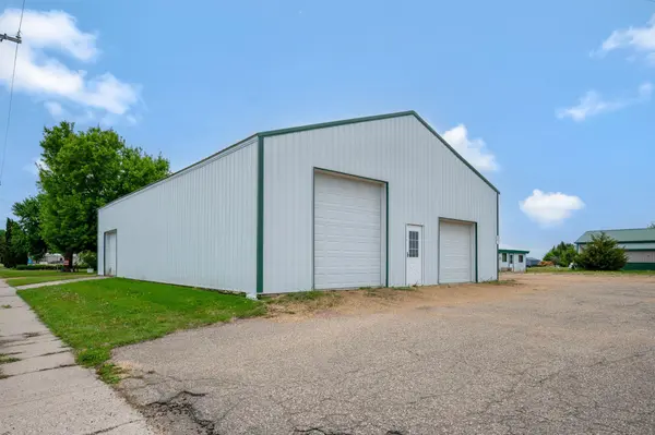 44 6th AVE SE, Winnebago, MN 56098