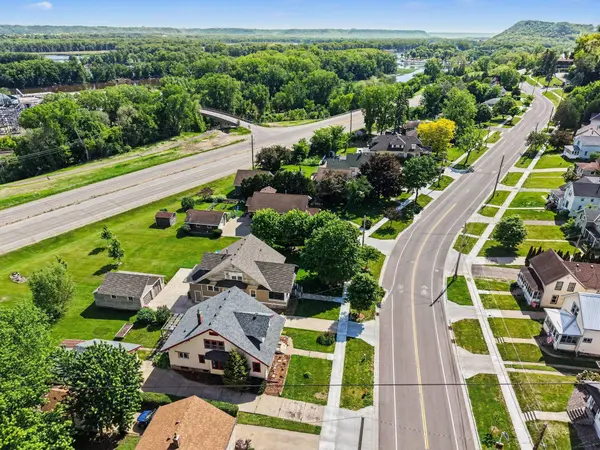 520 E 7th ST, Red Wing, MN 55066