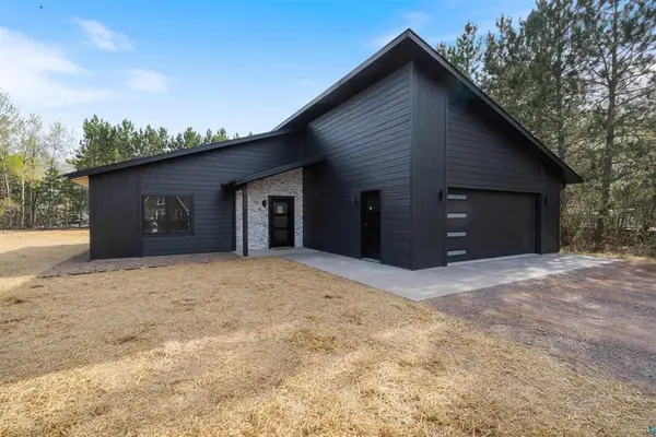 1386 Stephen RD, Cloquet, MN 55720