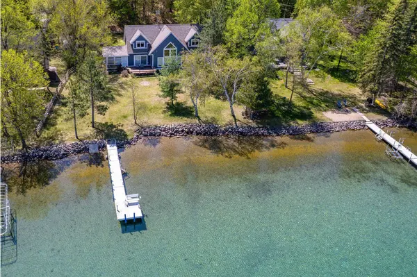 38249 Oriole LN, Battle Lake, MN 56515
