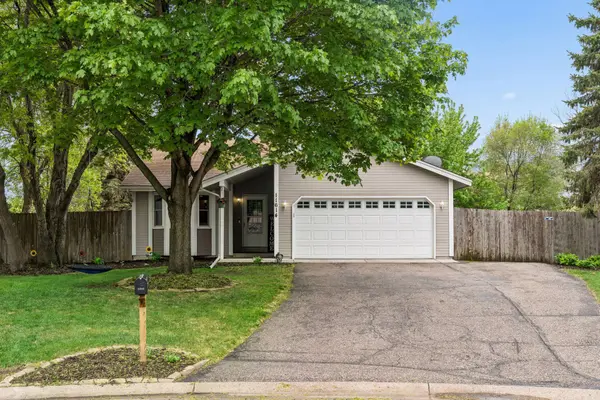11614 Oak Park DR NE, Blaine, MN 55434