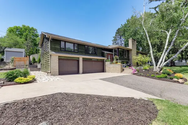 2011 Toledo AVE N, Golden Valley, MN 55422