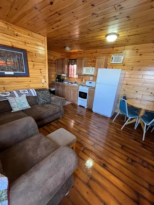 3332 Dillon RD NW, Baudette, MN 56623