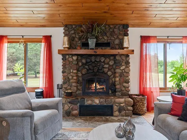 1358 County Road 17 SW, Pequot Lakes, MN 56472