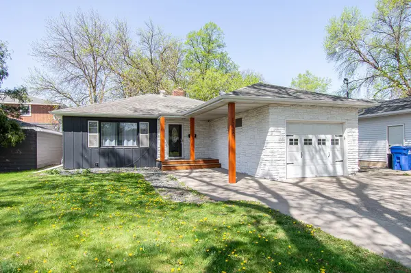 1226 11th ST N, Fargo, ND 58102