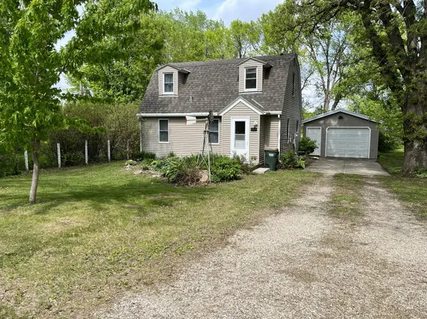 103 1st ST S, Grove City, MN 56243